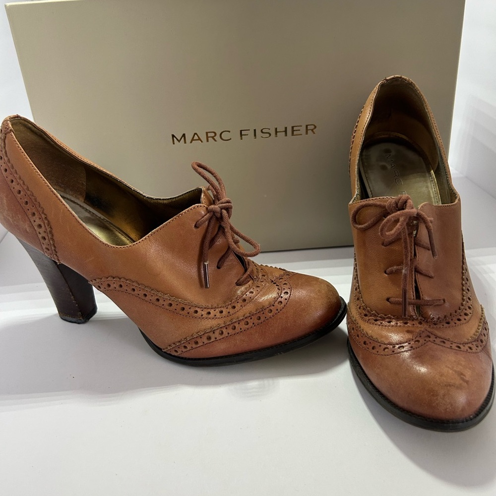 Marc Fisher Tan Heels with Classic Oxford Design